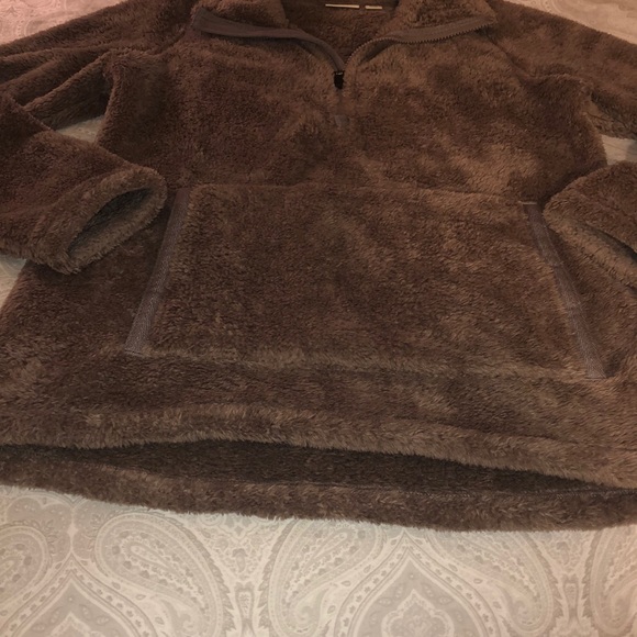 Like New L.L. Bean Fuzzy Quarter Zip - Picture 4 of 5